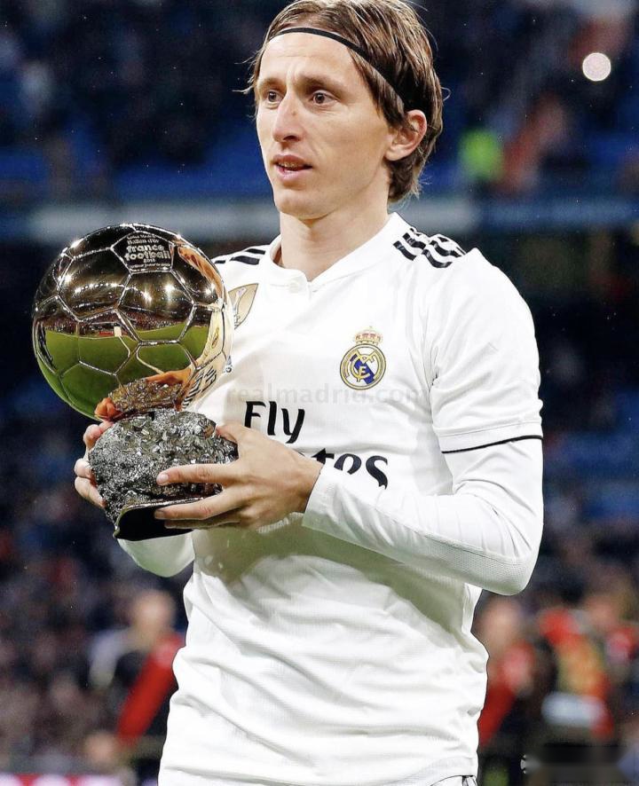 开拓者险胜火箭，阿夫迪亚41+6，杨瀚森稳定，杜兰特37+4难救主