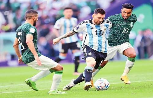 解析费城费城人队如何利用主场球迷的狂热氛围制造巨大的主场优势